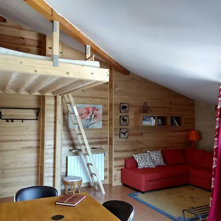 Apartment De Tara - Grand Esprit - Piscine Chauffee - Geneve