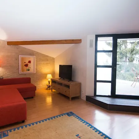 Apartment De Tara - Grand Esprit - Piscine Chauffee - Geneve Collonges-sous-Saleve